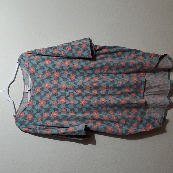 LuLaRoe Tops - LuLaRoe 5/$20 Irma 2XL Pink Floral Print